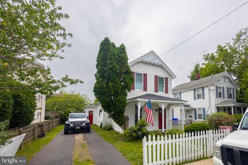 37 4th St, LAUREL, MD, 20707-4101 | Card Image