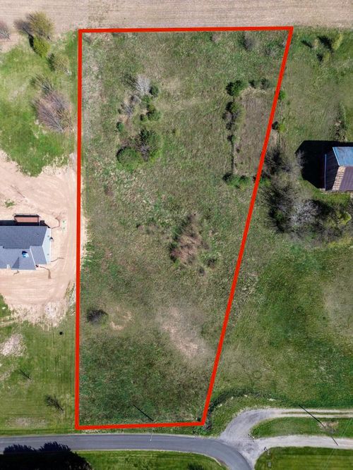 685 E Township Road 190 E, Bellefontaine, OH, 43311 | Card Image