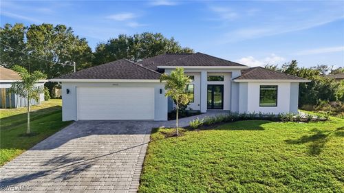 3903 15th St Sw, Lehigh Acres, FL, 33976-3358 | Card Image