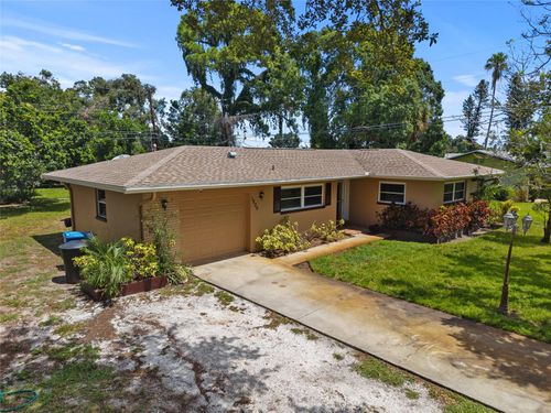 1225 63rd Ave S, ST PETERSBURG, FL, 33705-5834 | Card Image