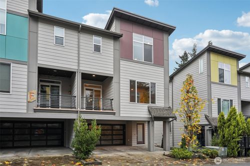 unit-f3-13724 Ash Way, Everett, WA, 98204-6389 | Card Image