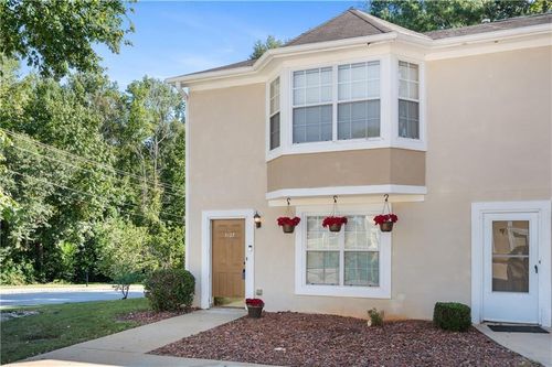 3127 Fields Dr, Lithonia, GA, 30038-5003 | Card Image