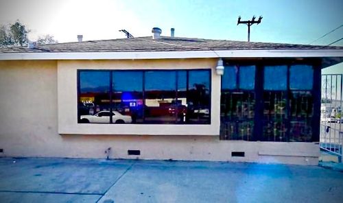 804 Philadelphia St, Pomona, CA, 91766-5713 | Card Image