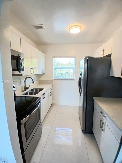 apt-15-1767 Nw 3rd Ave, Miami, FL, 33136-1629 | Card Image