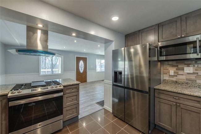 165 E Dorsey Ln, House other with 3 bedrooms, 2 bathrooms and 2 parking in Poughkeepsie NY | Image 14