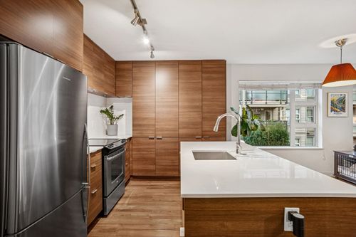 310-1673 Lloyd Ave, North Vancouver, BC, V7P0A9 | Card Image