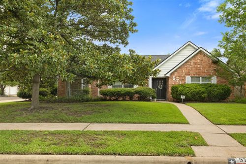 971 Curtin St, Houston, TX, 77018-3255 | Card Image