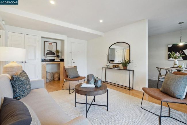 APT-109 - 155 Sharene Ln, Condo with 1 bedrooms, 1 bathrooms and 1 parking in Walnut Creek CA | Image 8