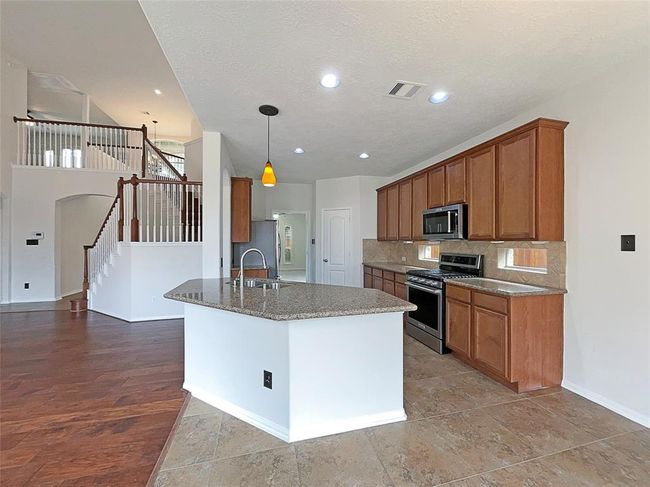 3306 Cactus Heights Ln, House other with 4 bedrooms, 4 bathrooms and 2 parking in Pearland TX | Image 15