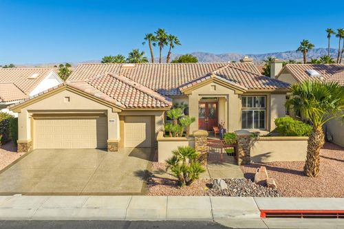 78646 Waterfall Dr, Palm Desert, CA, 92211-1451 | Card Image