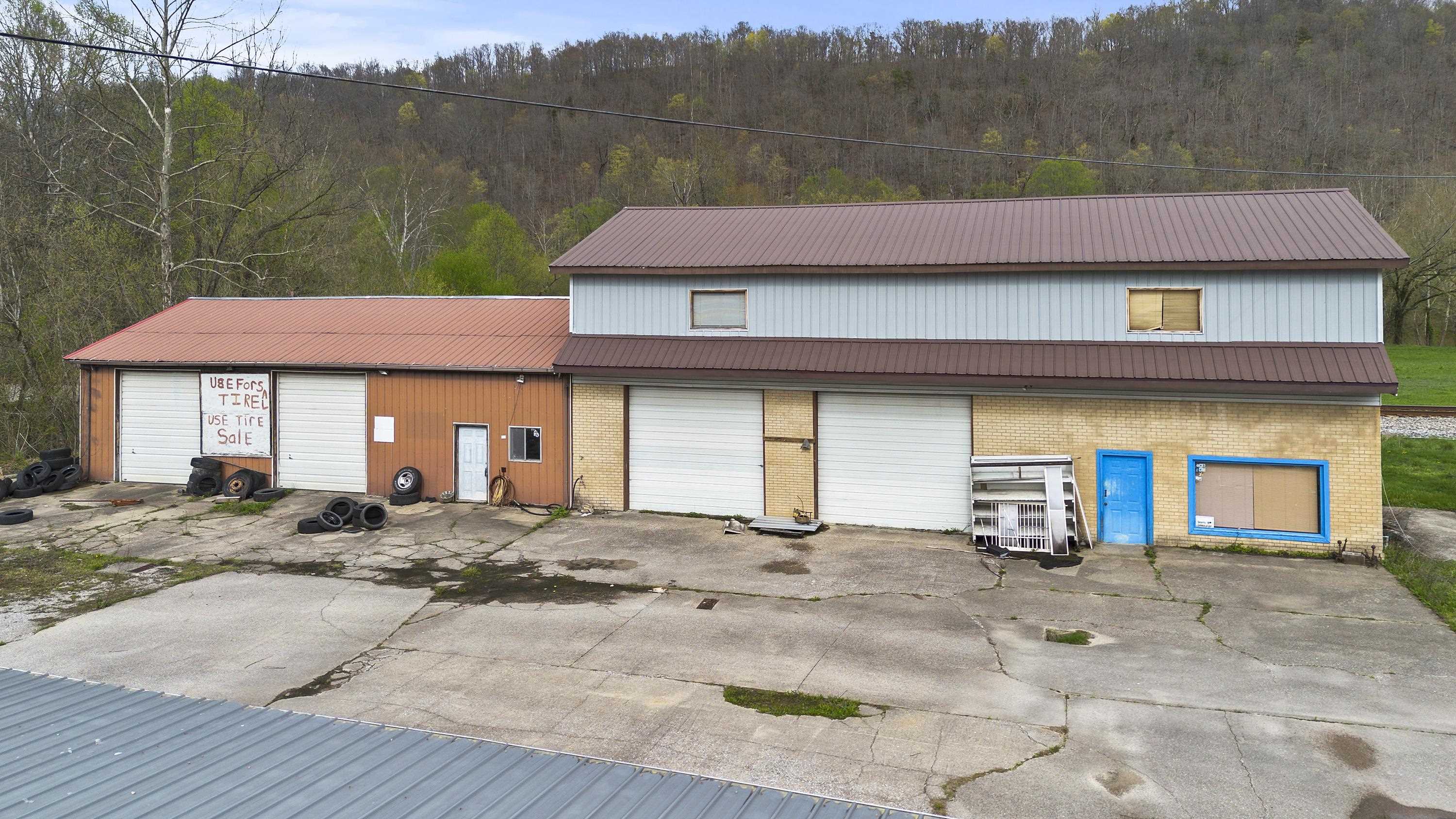 Commercial Sale in Louisa 4
