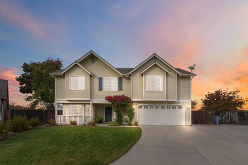 3150 N Madison Way, Hanford, CA, 93230-8576 | Card Image