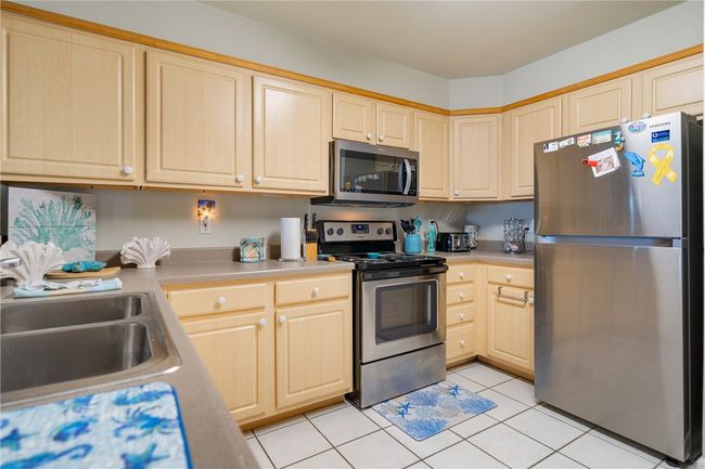 1006 - 5495 State Highway 361, Condo with 2 bedrooms, 2 bathrooms and null parking in Port Aransas TX | Image 19