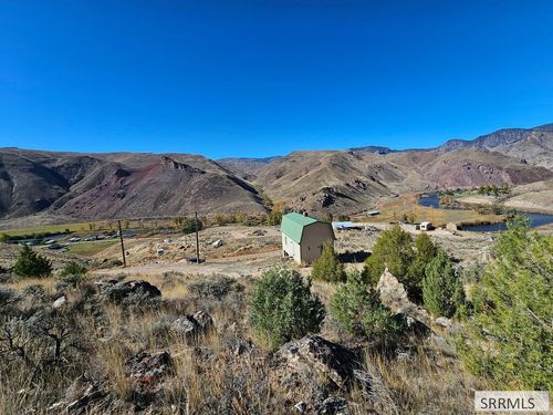 202 Cinnabar Cir, Salmon, ID, 83467-5100 | Card Image