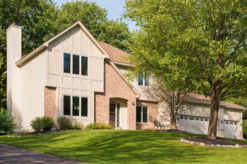8463 Zanzibar Ln N, Maple Grove, MN, 55311-1814 | Card Image