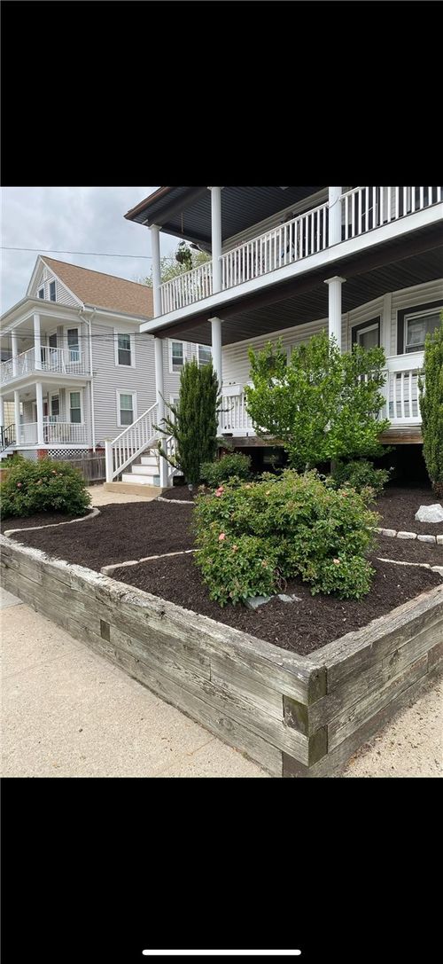 3-57 Park Ave, Cranston, RI, 02905-3514 | Card Image