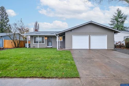 587 Union St, Jefferson, OR, 97352-9324 | Card Image