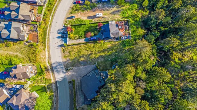 Aerial perspective of suburban area | Image 12