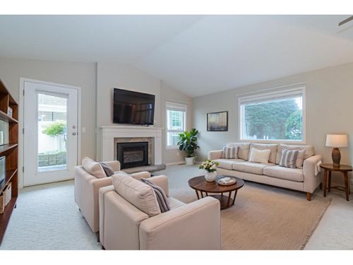 31-8500 Young Road, Chilliwack, BC, V2P4P1 | Card Image