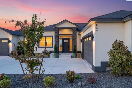 3497 Nicholas Ln, West Richland, WA, 99353-5537 | Card Image