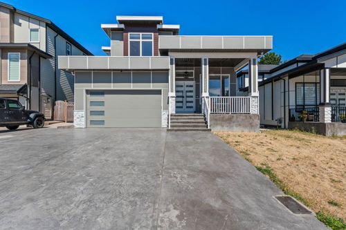 17223 59 Ave, Surrey, BC, V3S8T7 | Card Image