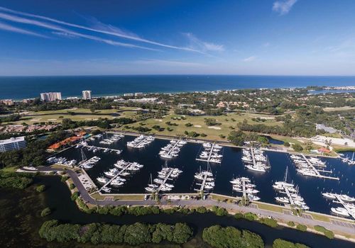 h-05-2600 Harbourside Dr, LONGBOAT KEY, FL, 34228-4115 | Card Image