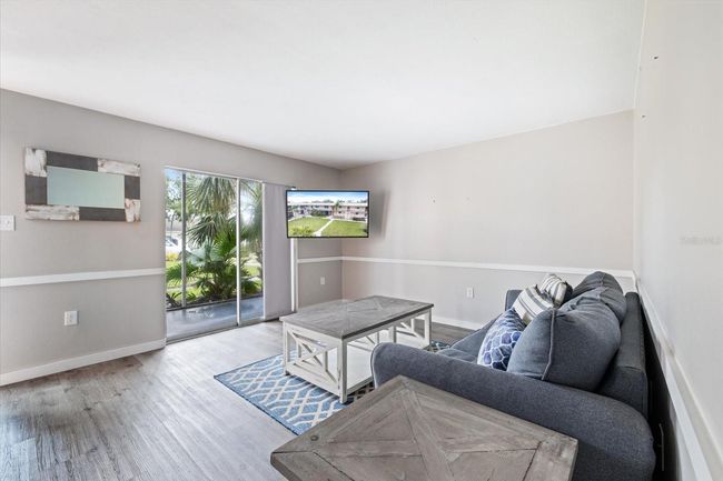 APT-213 - 400 Base Ave E, Condo with 2 bedrooms, 2 bathrooms and null parking in VENICE FL | Image 13