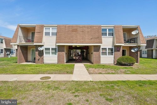 12 Florence Tollgate Pl, FLORENCE, NJ, 08518-3014 | Card Image