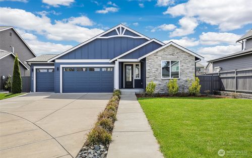 2678 Terry Ct, Enumclaw, WA, 98022-4059 | Card Image