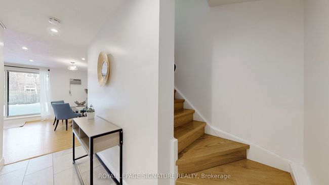 54 - 15 Pebble Byway, Condo with 3 bedrooms, 1 bathrooms and null parking in North York ON | Image 15