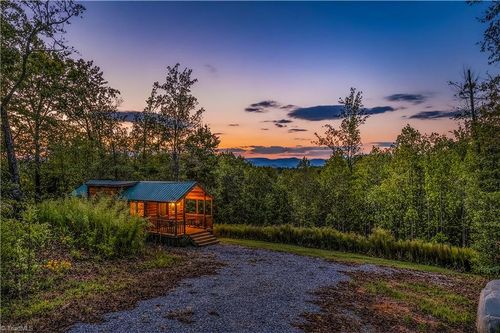 1136 Bauguess Mill Rd, Traphill, NC, 28685-9109 | Card Image
