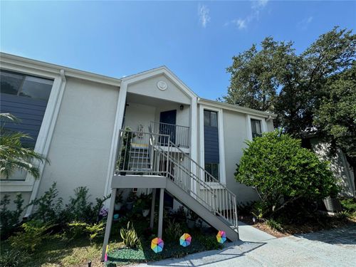 apt-h-7602 Timberstone Dr, TAMPA, FL, 33615-1312 | Card Image