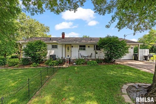 4919 Lorton Ave, Davenport, IA, 52807-3068 | Card Image