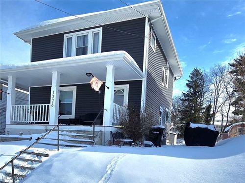 1226 Richards Ave, Zanesville, OH, 43701-4413 | Card Image