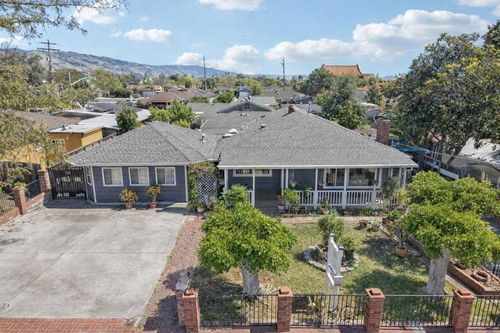 2982 Edison Drive, San Jose, CA, 95133 | Card Image