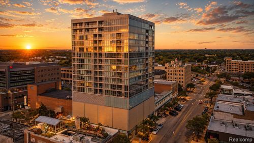 unit-1804-432 S Washington Ave, Royal Oak, MI, 48067-3865 | Card Image