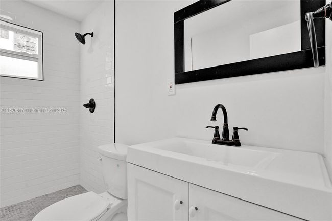 1608 Ne 34 Th St, House other with 4 bedrooms, 3 bathrooms and null parking in Oakland Park FL | Image 11