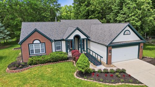 6598 Burbank Pl, Westerville, OH, 43082-9563 | Card Image