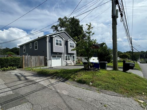 140 Winthrop Ave, Elmsford, NY, 10523-1908 | Card Image