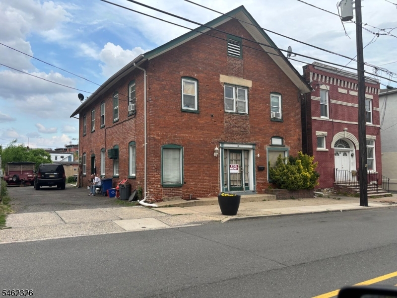 Residential Lease in Bound Brook Boro