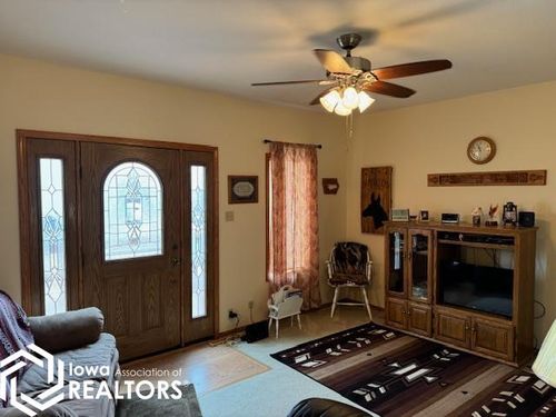 3318 170th St, Clearfield, IA, 50840-8046 | Card Image