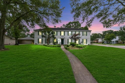302 Hickory Ridge Dr, El Lago, TX, 77586-6007 | Card Image