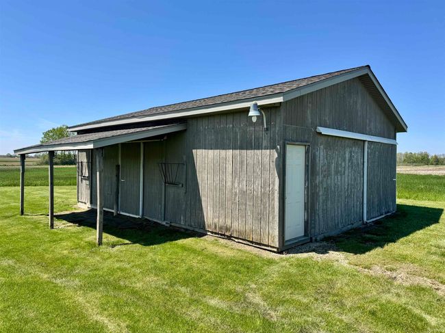 7020 E County Road 1200 N, House other with 3 bedrooms, 2 bathrooms and null parking in Eaton IN | Image 33