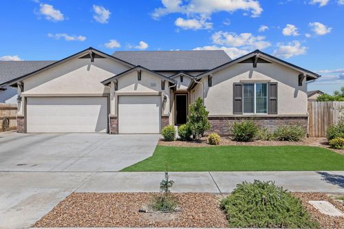 2936 S Irma Street, Visalia, CA, 93292 | Card Image