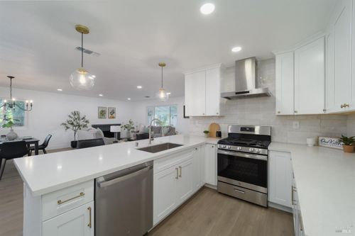 1061 Mockingbird Ct, Fairfield, CA, 94533-2424 | Card Image