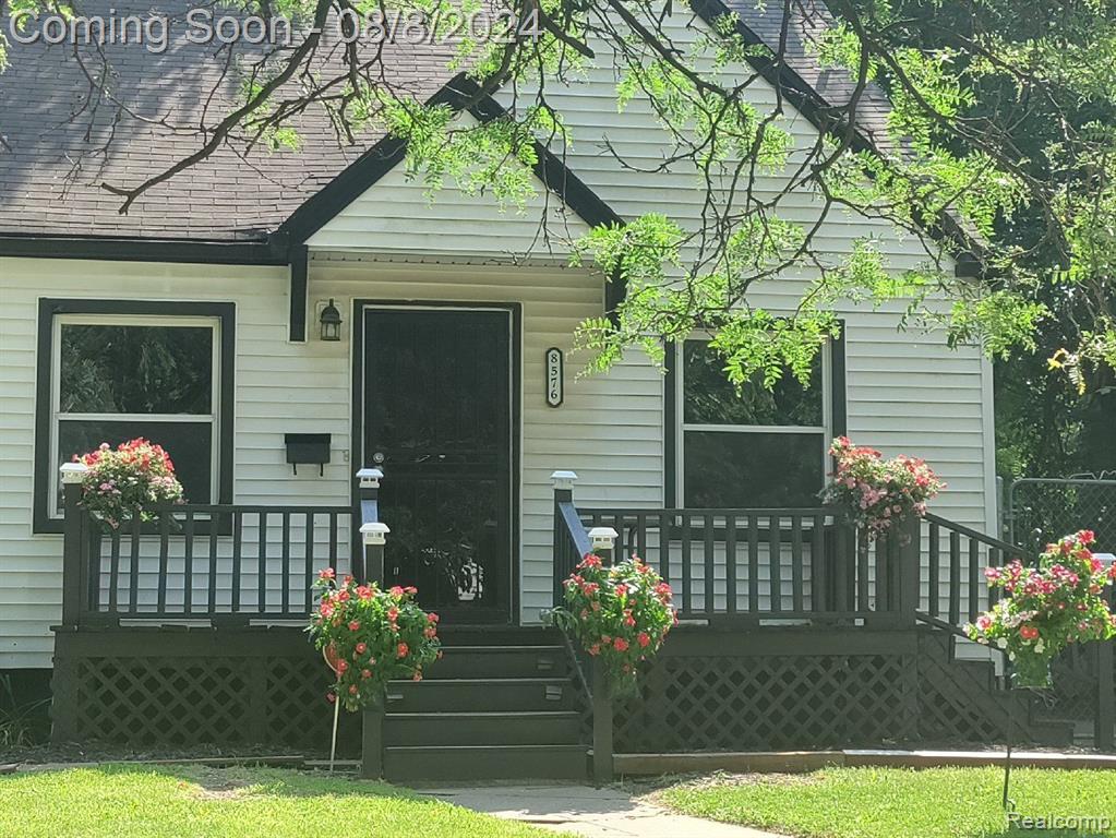 Mark Twain St, Detroit, MI 48228