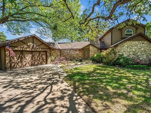 3526 Lakeridge Dr, Grapevine, TX, 76051-4625 | Card Image