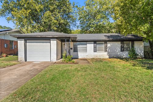 4201 Huaco Ln, Waco, TX, 76710-4852 | Card Image