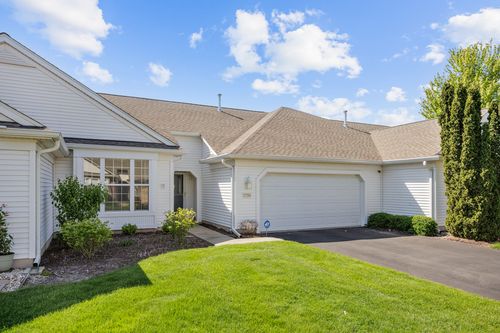 11286 Bellflower Ln, Huntley, IL, 60142-7795 | Card Image