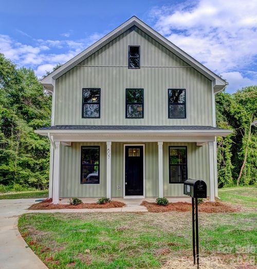 607 Legrand St, Shelby, NC, 28150-5725 | Card Image